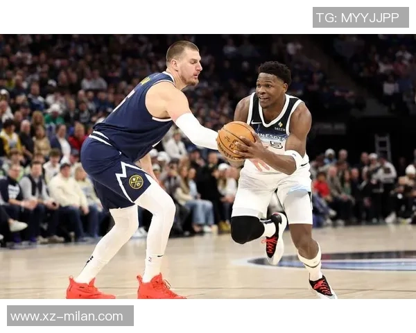 爱德华兹首节狂飙16分表现惊艳10投7中三分命中率高达50